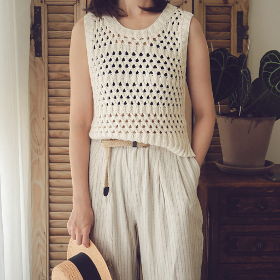 Knit a Sleeveless Rota Top