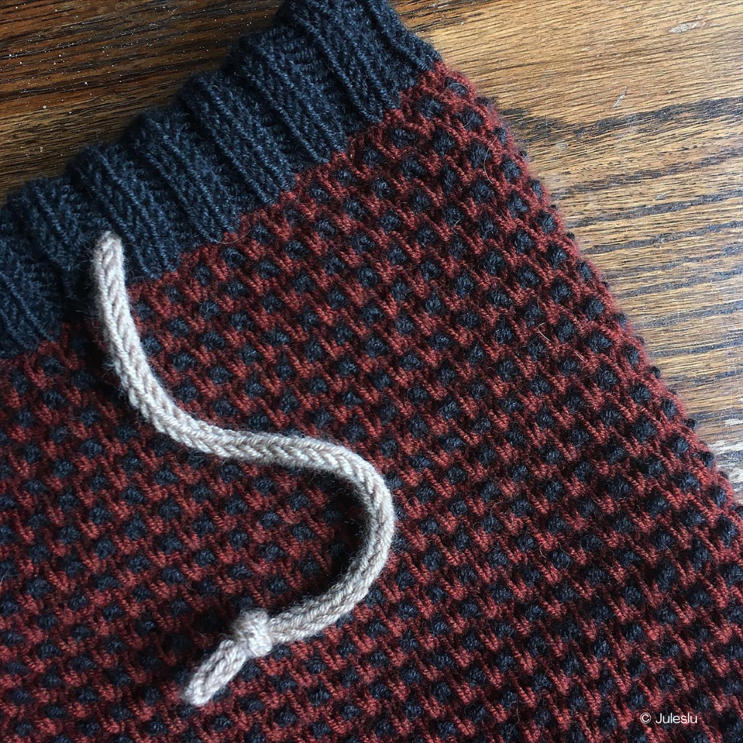 Knit a Cozy Mosaic Cowl