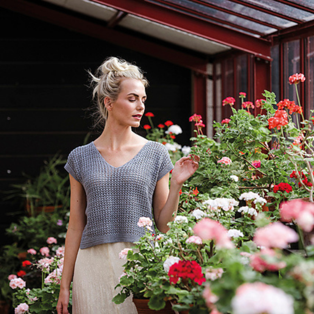 Crochet a Rosenmalva Summer Top