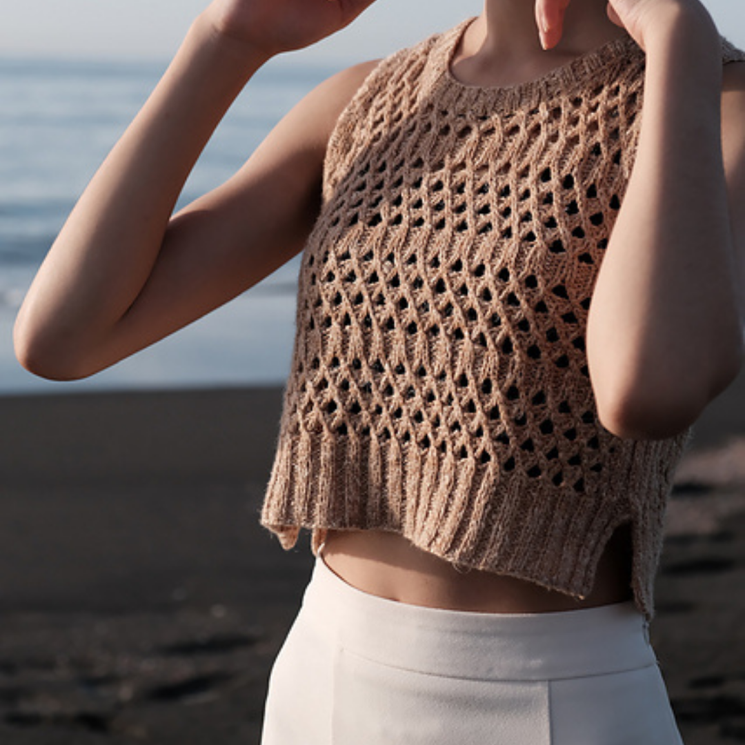 Knit a Sleeveless Rota Top